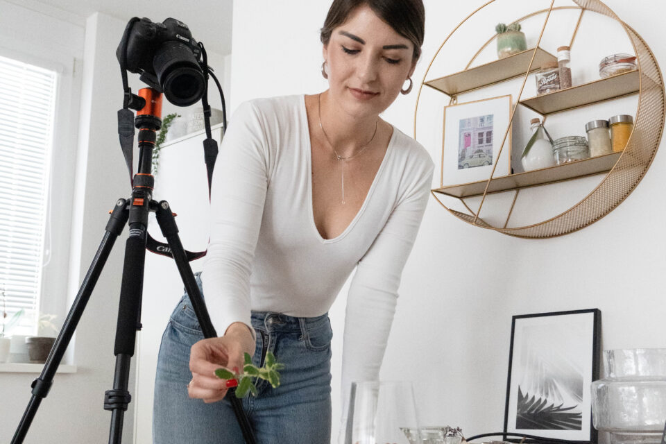 Celina Zeiler beim Fotografieren
